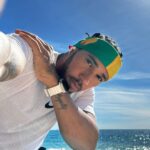 Lewis Hamilton Instagram – New week, new opportunity to be great. I’m still on my mission. I still have ways to go. I know you’re with me, and I’m with you too 🫶🏾