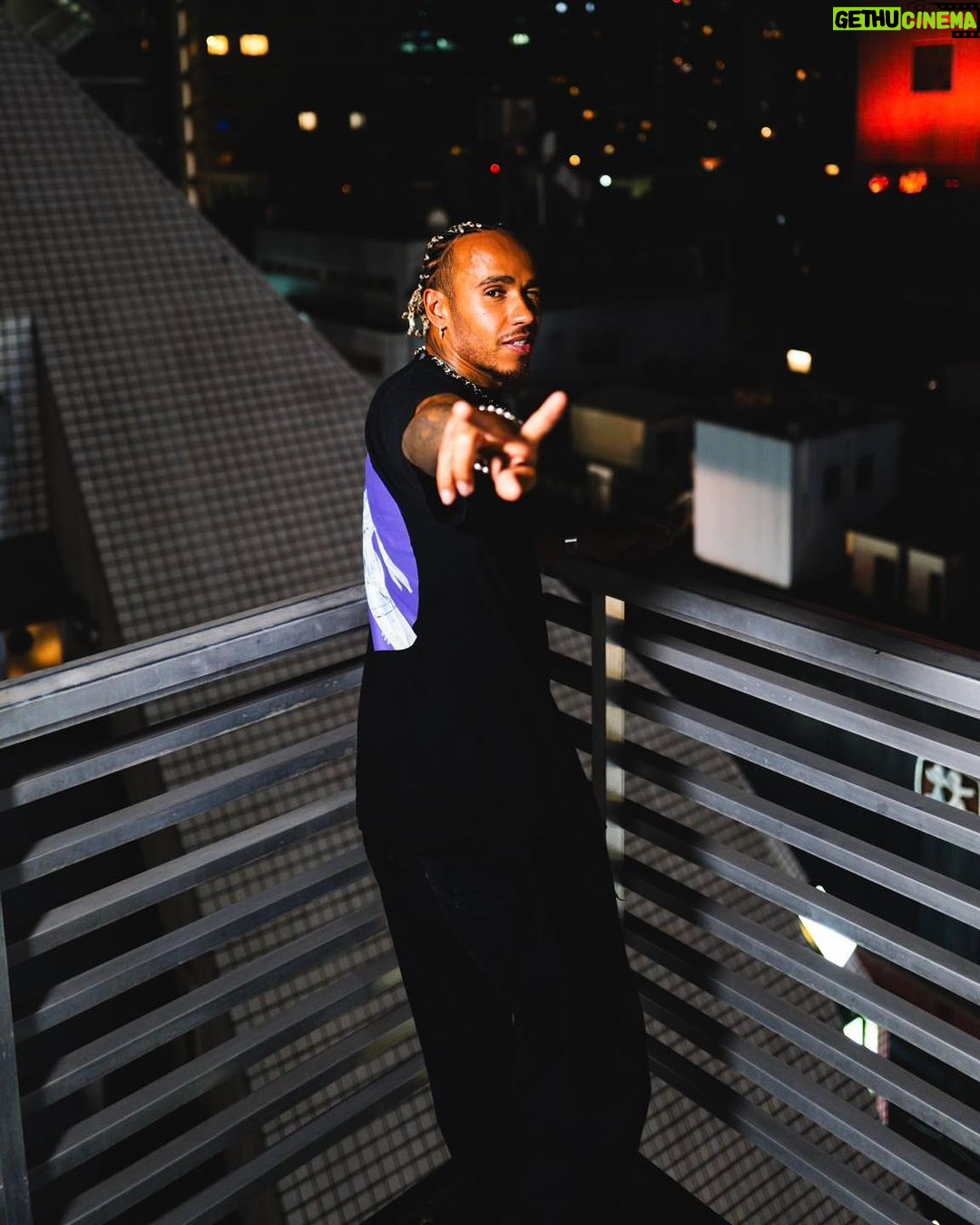 Lewis Hamilton Instagram - Thank you, Japan π―π΅π«ΆπΎ