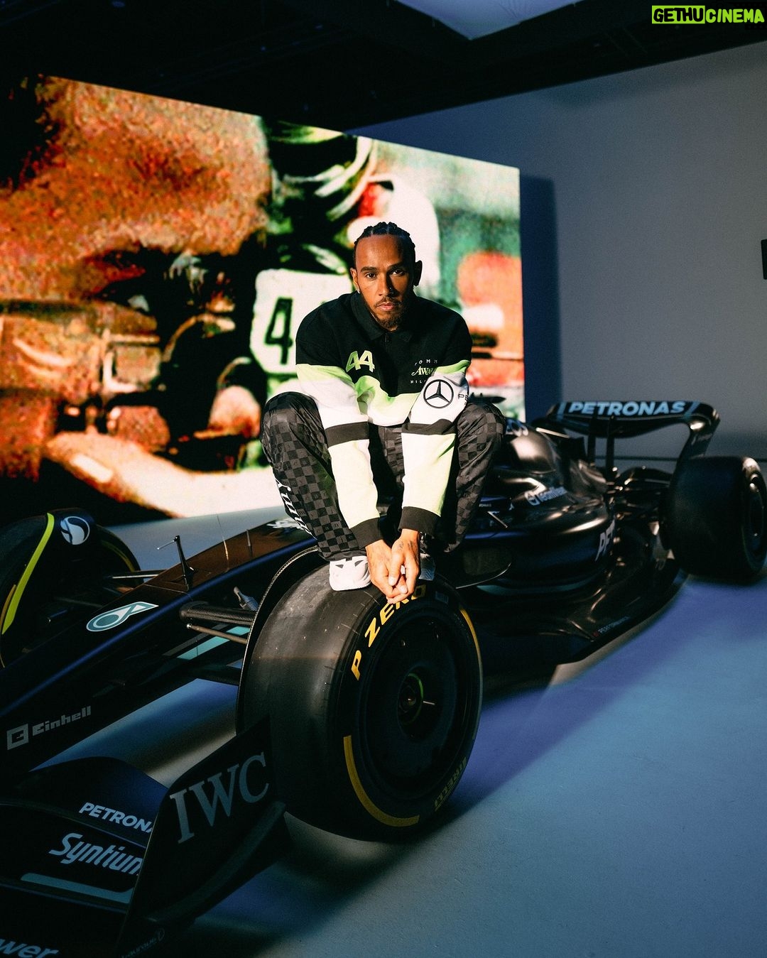 Lewis Hamilton Instagram - Tommy X Awake — Send good vibes for the weekend ✨