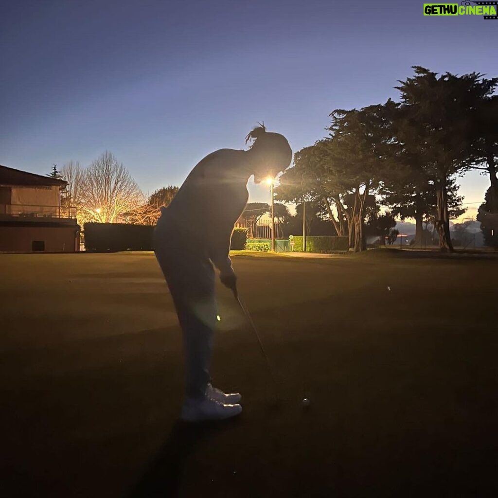 Lewis Hamilton Instagram - Golf 🔗 w Lando and Uncle Terry. Great game, okay photos