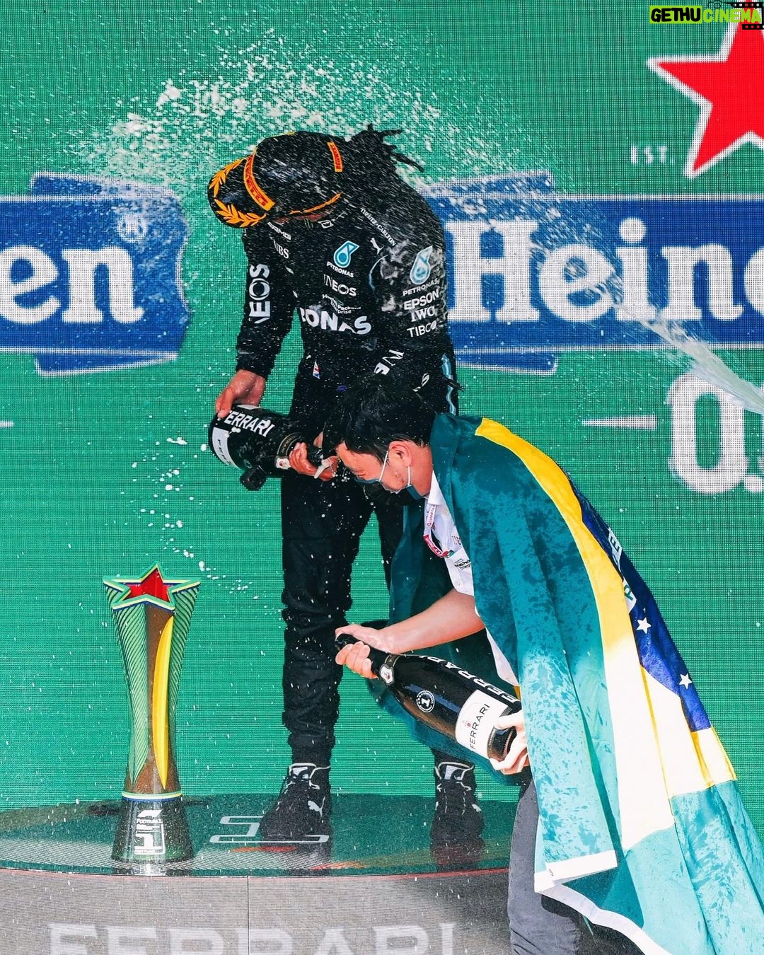 Lewis Hamilton Instagram - Another homecoming 🇧🇷