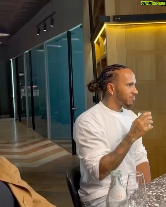 Lewis Hamilton Instagram - It's finally here. Welcome to @Almave, the world’s first and only non-alcoholic spirit created from real blue agave. Almave is for people like myself, who are always pushing the limits of whats possible, who enjoy the taste of tequila but are focused on balance, longevity, and living fully. When I first met @agabiotico, two things became clear: we both like tequila and something was missing from the market. Almave adapts time-honoured tequila-making practices to create a non alc spirit that doesn’t compromise on taste or quality. So proud to be a founder. I hope you approach it with an open mind, try it, and love it as much as I do. Let’s go beyond proof. #Almave #BeyondProof