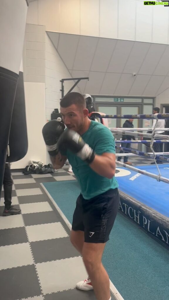 Liam Williams Instagram - Just another Friday throwing hands 🥊 #machine Cardiff