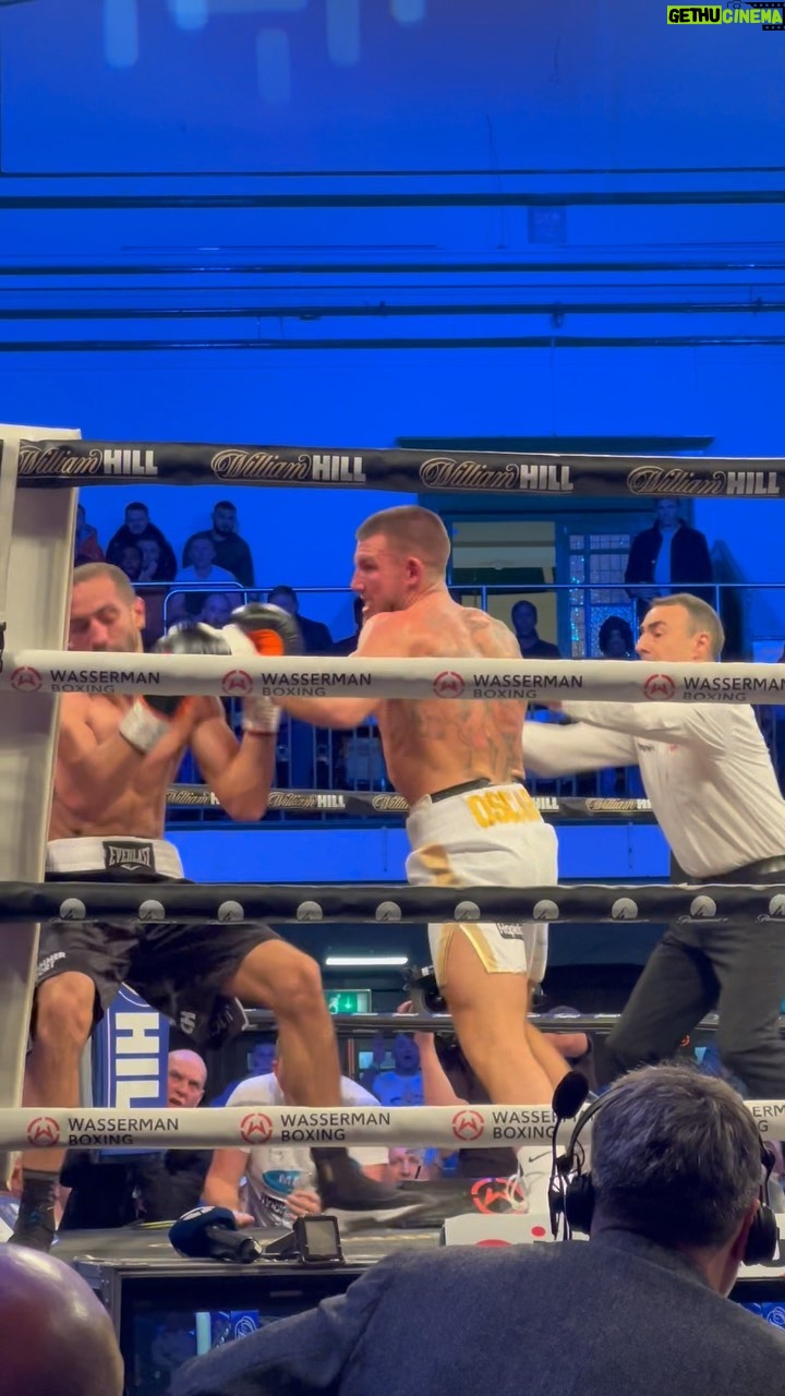 Liam Williams - 2.6K Likes - FOLDED IN HALF….LITERALLY!
.
Middleweight @liamwilliamsko bounced back last month with this Knockout, Who is next for him?
.
#knockedout #ko #ktfo #bodyshot #boxingheads #boxingfanatik #boxen #sauerland #wasserman