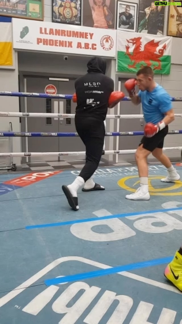 Liam Williams - 1.3K Likes - Take that big fella 🤣💥
#machine