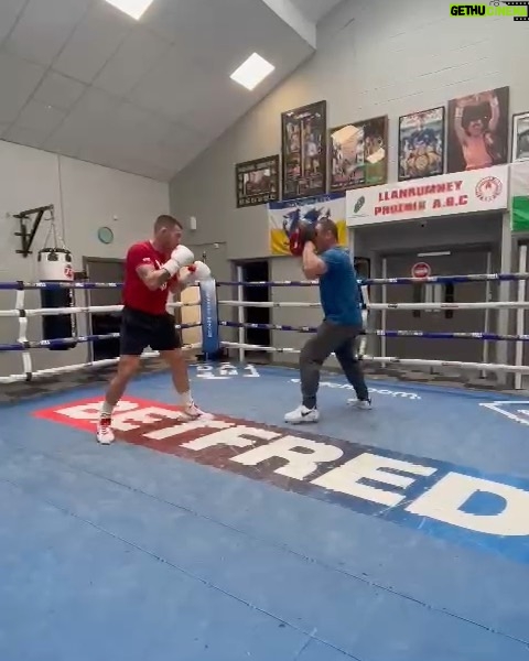 Liam Williams - 1.5K Likes - Some solid work this morning drilling things we need to brush up on ✅
-
Big news coming soon 🤝🏻
#machine