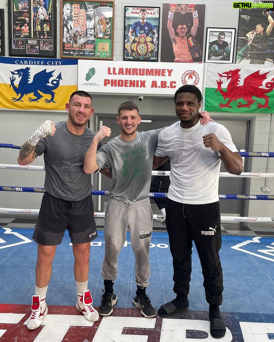 Liam Williams - 9.6K Likes - Sharp session this morning with the lads @rhysedwardss2000 & @pads_with_rel šš¼
-
#machine