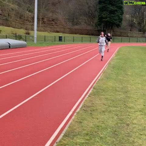 Liam Williams - 1.6K Likes - Short sharp track session done this morning 👊🏼
Even big Cotto made an appearance this morning 💪🏼🤣