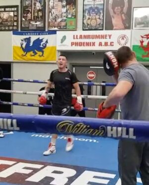 Liam Williams Instagram - Big fuck up Friday session done this morning.. haven’t felt right since but I heard that @pads_with_rel ain’t feeling great after the body shot he took either 🤣
-
Absolutely love my new @mizunouk boots too.. sexiest boot on the market 😍 thanks for looking after me and getting a quick turn around 🤝🏻 the best!
-
#machine #teamwilliams 🥊