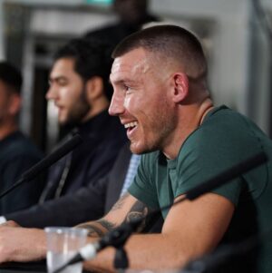 Liam Williams Instagram - First press done ✅
-
7 weeks Saturday we go to work 🥊
#machine