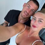 Liam Williams Instagram - Already feeling in need of another holiday with my number one 🌞❤️