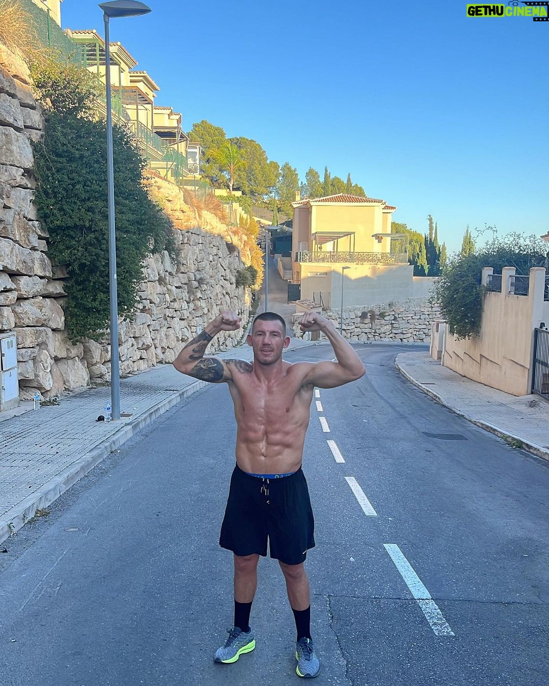 Liam Williams - 1.4K Likes - Killer hill sprints to finish the week 🫠