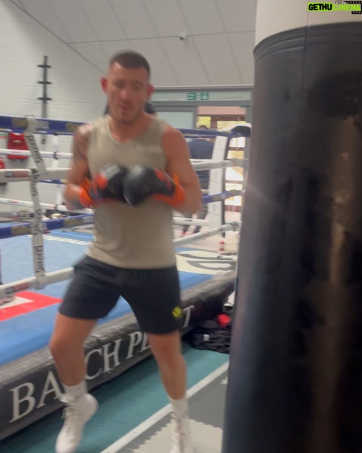 Liam Williams - 1.6K Likes - First punching session back in a few weeks..
Needed a little break to reset after some shit going off in the background but hopefully we will have some fight news coming soon 💪🏼
#machine