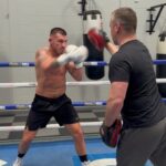 Liam Williams Instagram - Big Friday session with @thelockettman & the lads. - Swipe ⏭ for a example of the daily outbursts of frustration from me 🤷🏻‍♂️🤣 #machine Llanrumney Phoenix Boxing Club