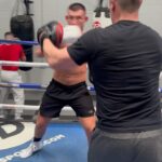 Liam Williams Instagram - Big Friday session with @thelockettman & the lads. - Swipe ⏭ for a example of the daily outbursts of frustration from me 🤷🏻‍♂️🤣 #machine Llanrumney Phoenix Boxing Club