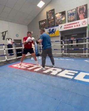 Liam Williams Instagram - Some solid work this morning drilling things we need to brush up on ✅
-
Big news coming soon 🤝🏻
#machine