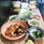 Libby Tanner Instagram - Sunday Sessions @moys.kitchen luxurious interior #spooning @black_pearl_carpentry #arrgh #adlibtheatre🍀 🥢🥄🥄🥄