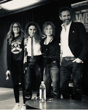 Libby Tanner Instagram - Where’s the party gone?!! JetLagcity !! Just arrived back in OZ.. what a blast🍫🍫 thanks to Kiana @wentworth_con for paying for all our prezzies to come home kids n friends in Chicago 🍫 heaven! Can’t wait till our next dance … yaAll gave Brilliant times n #SoMuchLove 🤩 #adlibtheatre🍀