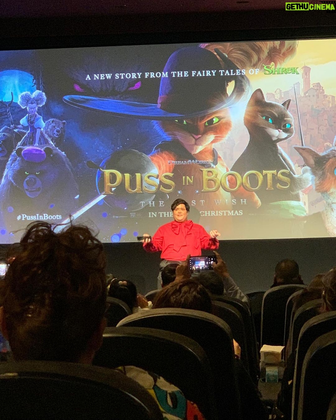 Lilan Bowden Instagram - My friend @harveyguillen is SO GOOD as Perro/Perrito in the new Puss n Boots!! It made me laugh and cry and I even legit got scared at some points. Congrats Harvey!! I loved it!! ❤️❤️❤️