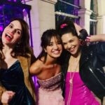 Lilan Bowden Instagram - Had so much fun at the premiere of @peytonelizabethlee ‘s new movie PROM PACT!! Picture of the v iconic trio of: #SoSnaps !! (Me, @thewildersmith , @peytonelizabethlee ) . Also loved seeing old friends and making new ones! Proud of u TV daughter!! Go see #PromPact it’s a wonderful modern but 80s throwback movie and also #sosnaps 🎉🕺💃🪩