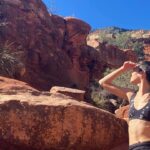 Lilan Bowden Instagram - Sedona 🪨🍃🍂🍁 (clothesline in New Mexico)