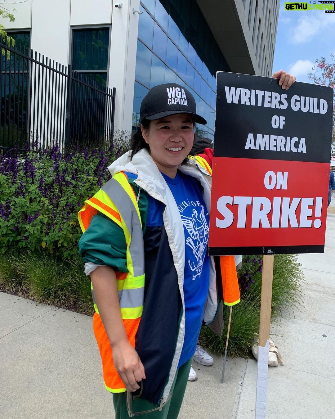 Lilan Bowden Instagram - LET’S GO WGA!! 🎉🎉🎉 Thrilled for the WGA to have negotiated an agreement with historic wins for writers, ensuring that TV writing becomes and remains a viable way to make a living!! This is also a CAPTAIN APPRECIATION POST for both WGA and SAG-AFTRA strikes! While my time on the picket line was limited due to my own labor movement (lol had a baby), I felt comforted knowing my friends and spouse were out there putting in countless hours as strike captains, organizing, rallying, and keeping up morale day after day. Gratitude for your unpaid time and dedication. I’m so proud to know you all. Strikes work and unions are powerful! Let’s keep it going for SAG-AFTRA! 1. Photo credit @oliver_vaquer 2. Photography by @j.w.hendricks 3. Strike captain (and my sweetheart) Nick Mandernach by @j.w.hendricks 4. Strike captain Alex Song-Xia 5. Strike captain Brittani Nichols 6. Strike captain Taylor Orci 7. Strike captain Henry Gammil 8. Strike captain Bennie Arthur (SAG) 9. Strike captain Kate Comer (SAG) 10. THANK YOU TO DREW CAREY FOR GENEROUSLY SUPPORTING WRITERS. YOU HELPED MY BABY GROW STRONG. #wgastrong #sagaftrastrong #unionpower #1u