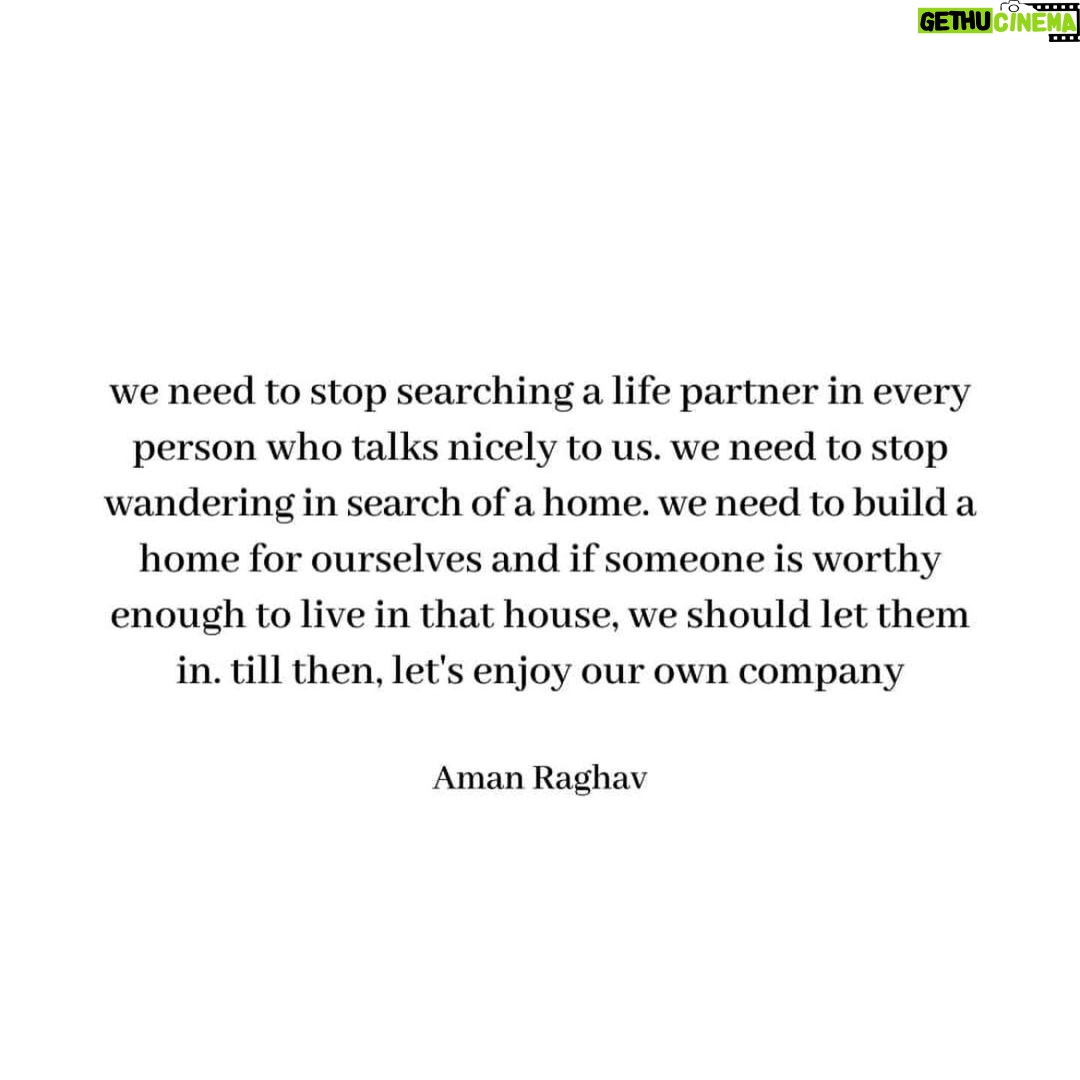 Lili Reinhart Instagram - It’s world mental health awareness day… so here are some pages that I find resourceful and encouraging, as someone who suffers from depression and anxiety.