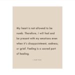 Lili Reinhart Instagram - It’s world mental health awareness day… so here are some pages that I find resourceful and encouraging, as someone who suffers from depression and anxiety.