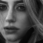 Lili Reinhart Instagram - @ellesingapore 🪐