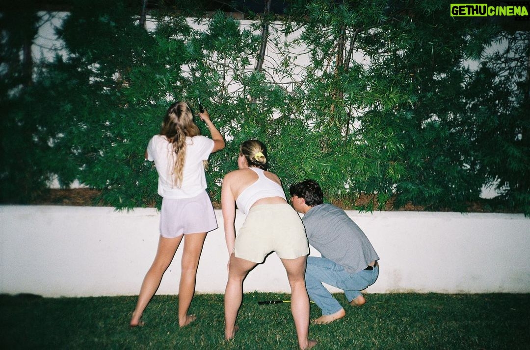 Lili Reinhart Instagram - Amen, brother.
