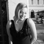 Lili Reinhart Instagram - Gen-A, sometimes mistaken for someone named “Jenny” when organizing a water-taxi in Venice. @armanibeauty #armanibeauty #lippower #venezia80