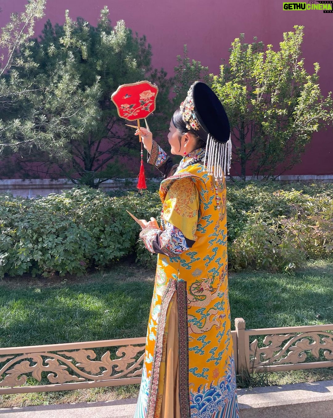 Lily Collins Instagram - Unforgettable memories from the Forbidden City and beyond…