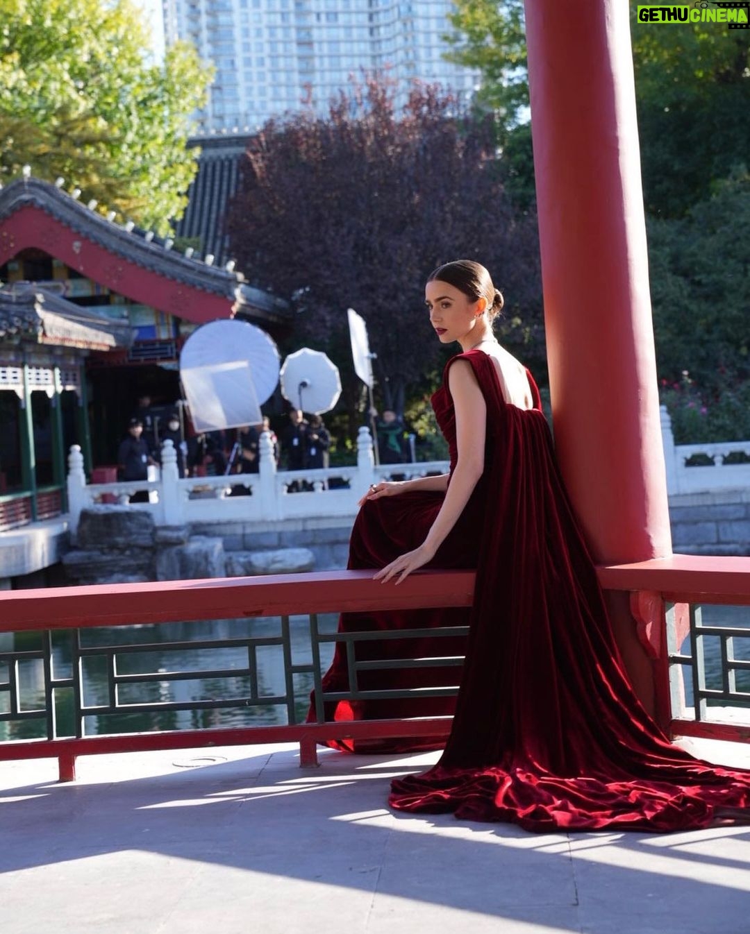 Lily Collins Instagram - Truly a magical, bucket list experience with @cartier in Beijing — made even more meaningful by having my mom by my side on The Great Wall. This is a trip we’ve been dreaming about taking together for years, and it exceeded all our expectations. Feeling beyond grateful to my @cartier family for making this dream a reality…