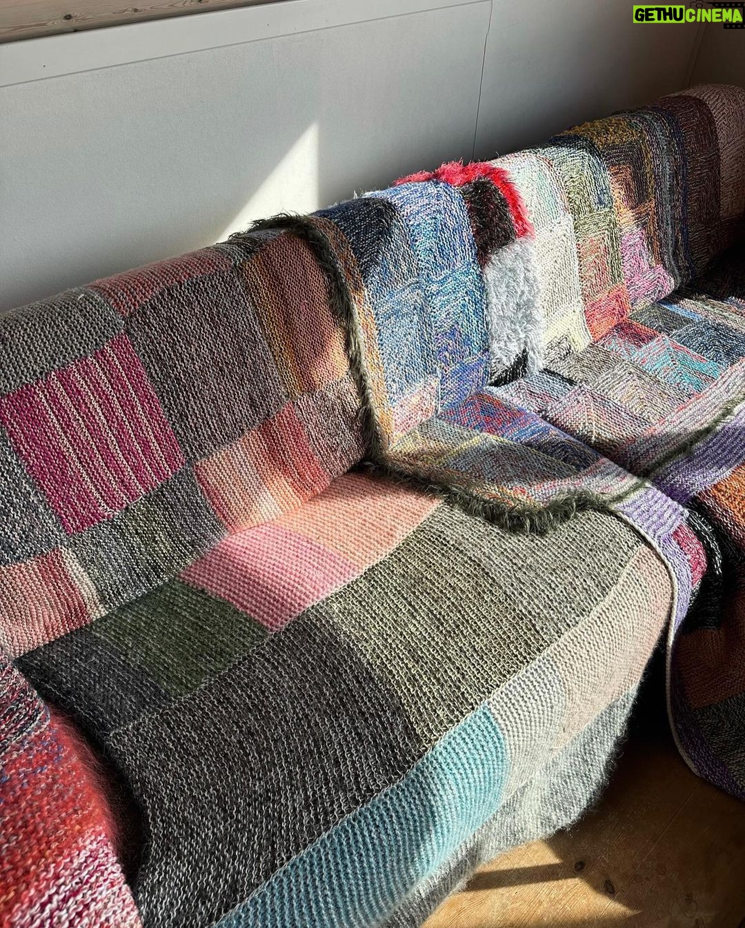 Lily Collins Instagram - Colors and patterns and textures, oh my…