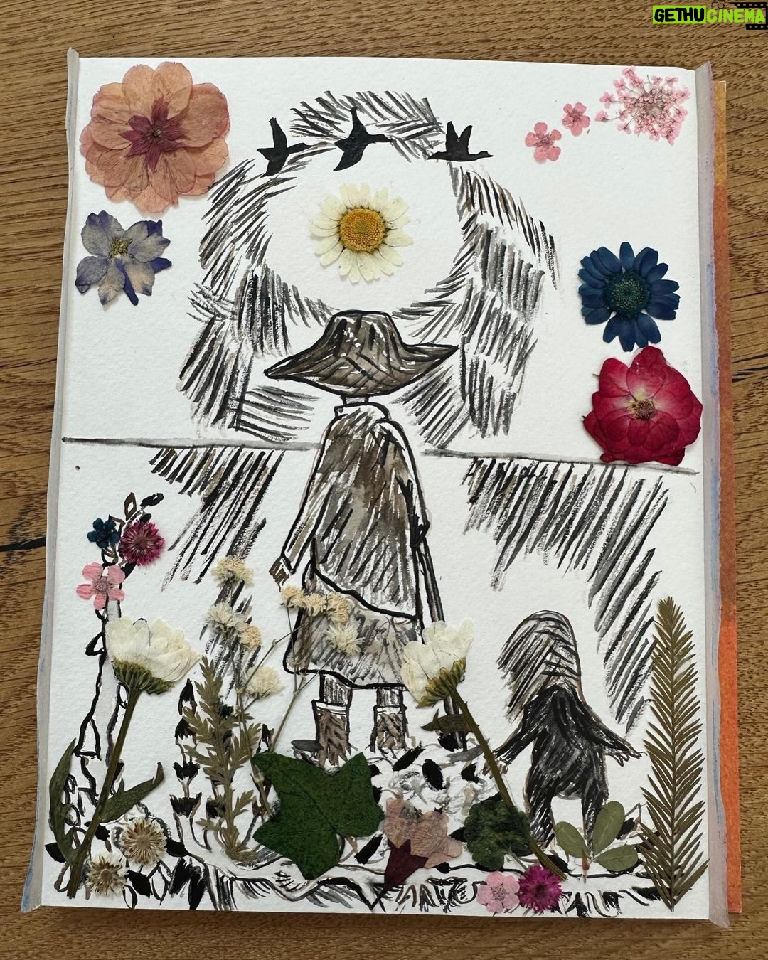 Lily Collins Instagram - ‘Twas the summer of doodles…