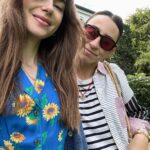 Lily Collins Instagram - Museum meandering in one of my favorite places…