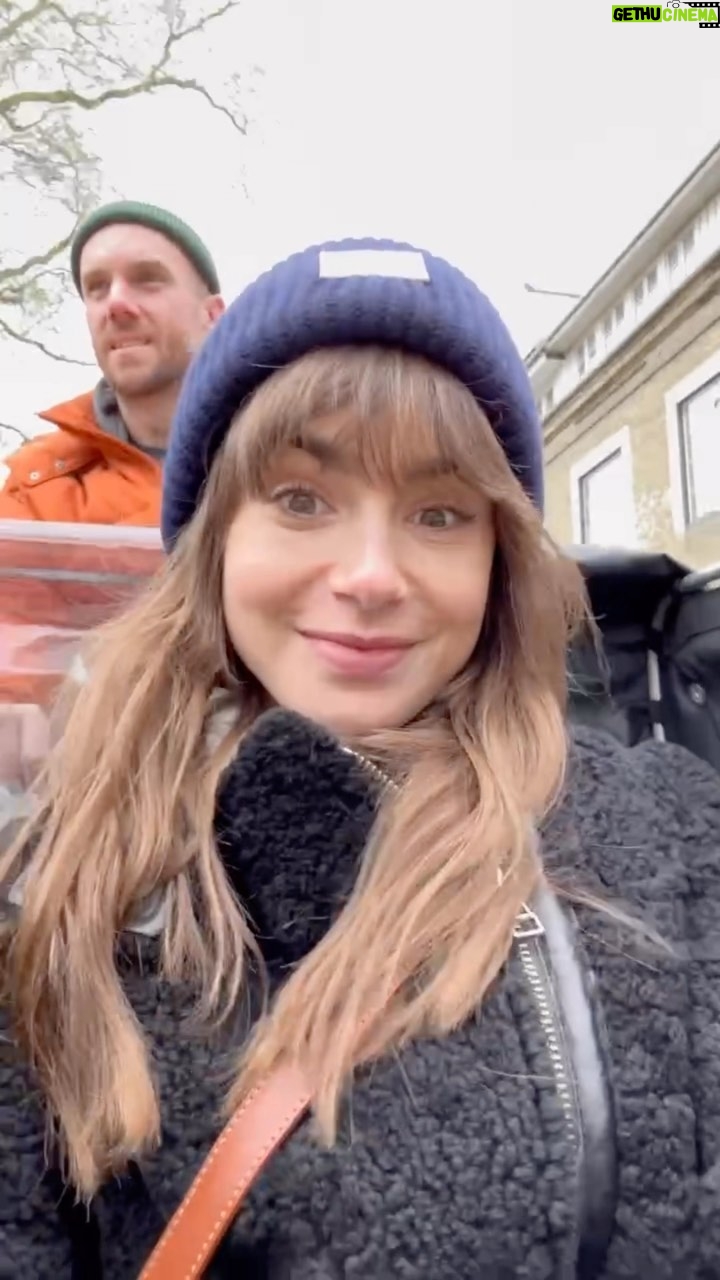 Lily Collins Instagram - Upping our Copenhagen transport game…