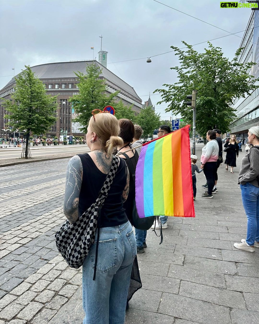 Lily Collins Instagram - Can’t rain on this parade. Happy Pride from Helsinki!… Helsinki, Finland