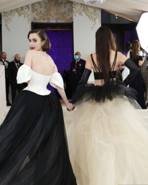 Lily Collins Instagram - In true fashion. Thank you @verawang for paying homage to the man of the evening - the late, great #KarlLagerfeld - in the most stunning of ways. I was so honored to go with you and celebrate your longtime friend in such an incredible custom design. Special thanks to my brilliant team and my @cartier family for an extraordinary night at the museum…