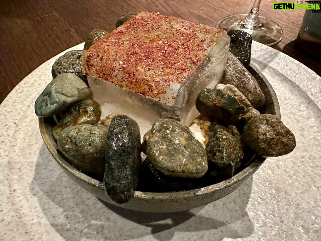 Lily Collins Instagram - It’s hard to choose our trip’s highlight before it’s over but this @nomacph pop up may have already taken the cake. Still thinking about this magical meal from a few nights ago at Noma in Kyoto. So special to experience a little bit of Copenhagen here in Japan. Thank you again @reneredzepinoma and to your incredible team for allowing us to share in another incredible culinary memory…