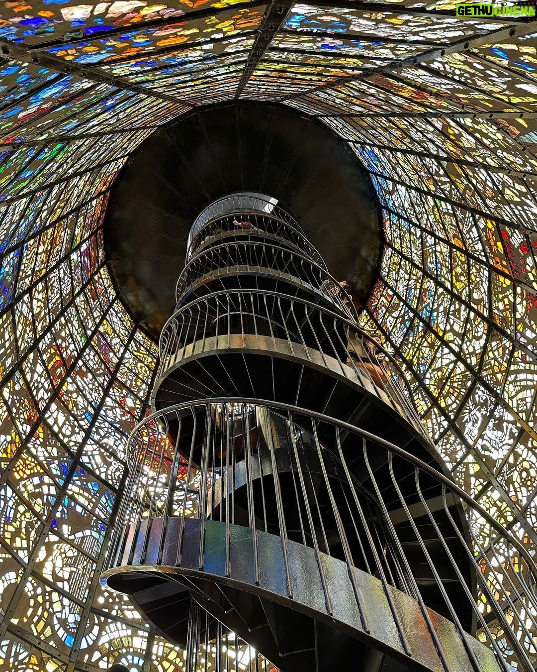 Lily Collins Instagram - Open air in Hakone… Hakone Open Air Museum