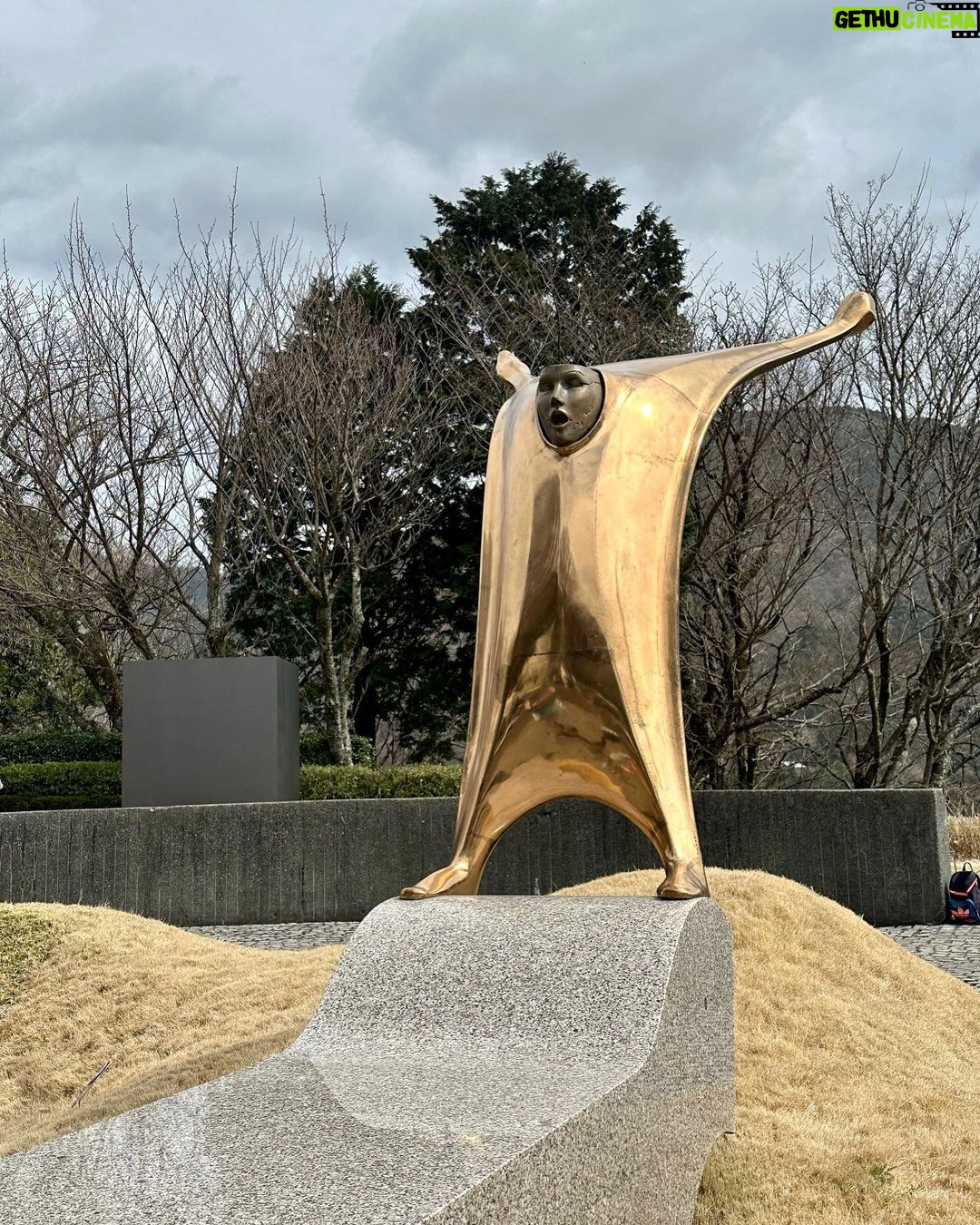 Lily Collins Instagram - Open air in Hakone… Hakone Open Air Museum