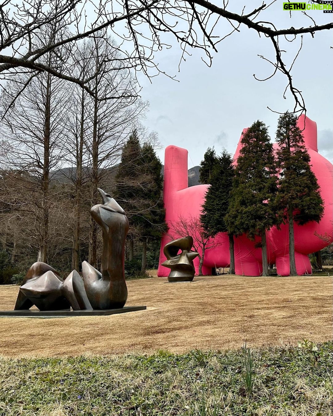 Lily Collins Instagram - Open air in Hakone… Hakone Open Air Museum