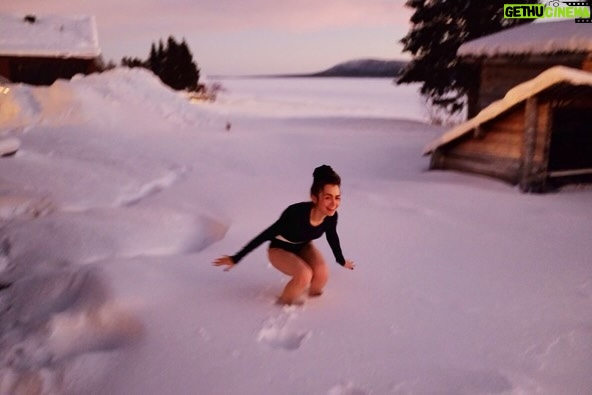 Lily Collins Instagram - The most intense Swedish winter wake-up call. I can’t believe I lived to tell the tale…