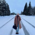 Lily Collins Instagram - Snow, saunas, and sleigh rides in a Swedish winter wonderland. A weekend of memories with friends that will last far beyond… Ice hotel, Jukkasjärvi, Sweden