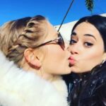 Lily Cowles Instagram - When @itsjeaninemason comes in with the mistletoe, you open mouth kiss that lil elf. Ho ho ho bitch. Catch an all new episode of Roswell on @thecw tonight at 9/8c! Will Isobel and Liz kiss, open mouth? 🤷🏼‍♀️That’s what they’d call a SPOILER ALERT homie. 😘 @cwroswellnm Roswell, New Mexico