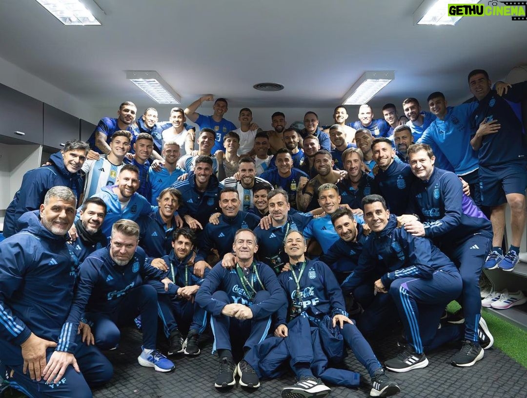 Lionel Messi Instagram - Vamosss 👏👏🇦🇷 La Paz, Bolivia