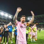 Lionel Messi Instagram - Victoria importante en LA, seguimos… Los Angeles, California