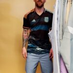 Lionel Messi Instagram - 3️⃣ days until @fifawomensworldcup P.S that jersey looks good on you @leomessi 😉 #FIFAWWC #impossibleisnothing