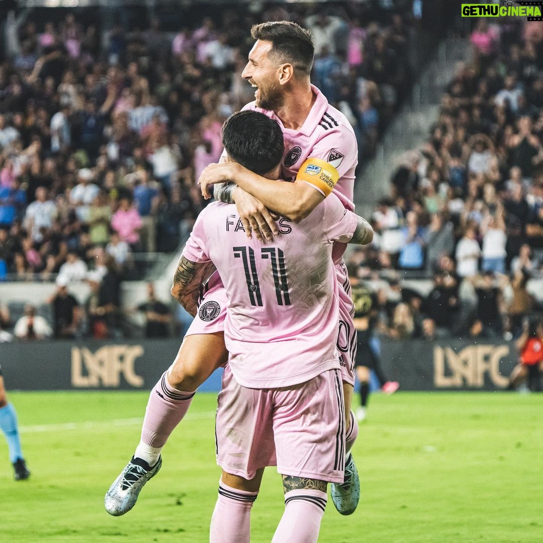 Lionel Messi Instagram - Victoria importante en LA, seguimos… Los Angeles, California
